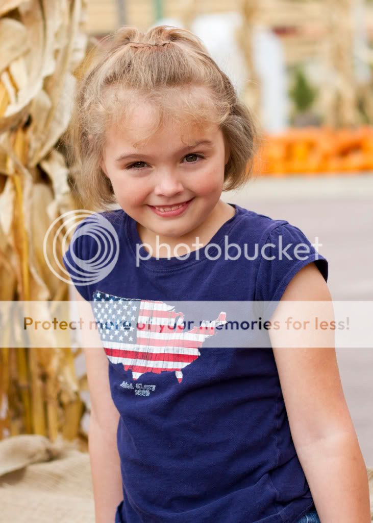 IMAGE: http://i975.photobucket.com/albums/ae239/RickZPhoto/10092010%20Pumpkin%20Patch/_MG_1232_5x7.jpg