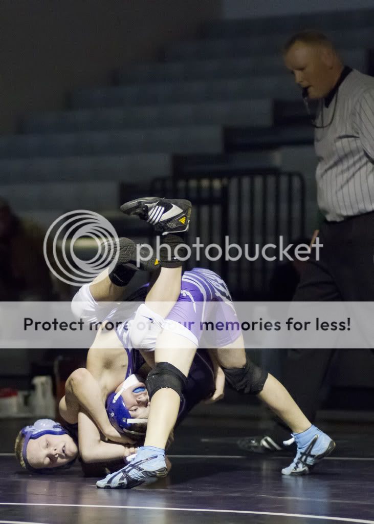 IMAGE: http://i975.photobucket.com/albums/ae239/RickZPhoto/_MG_2693_5x7.jpg