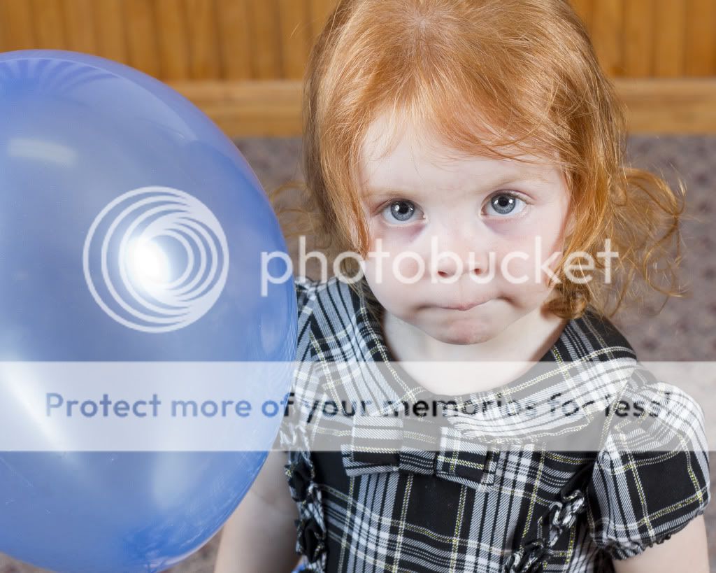 IMAGE: http://i975.photobucket.com/albums/ae239/RickZPhoto/_MG_5921_5x7.jpg