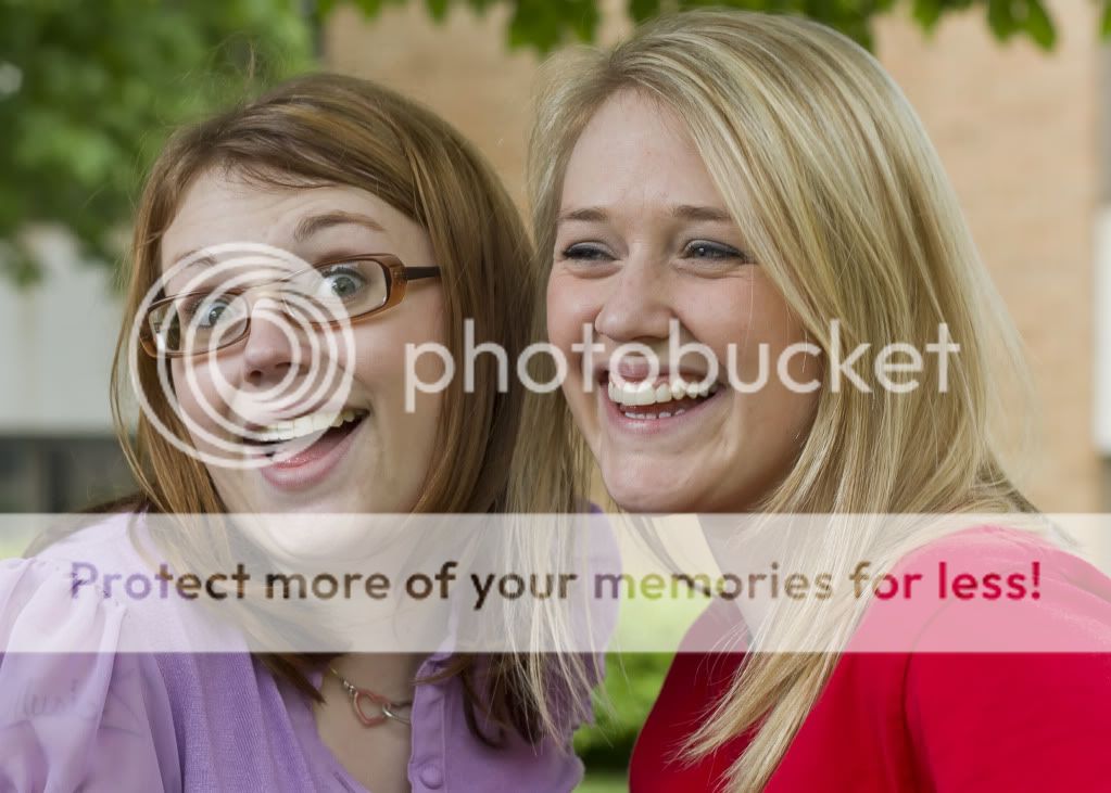 IMAGE: http://i975.photobucket.com/albums/ae239/RickZPhoto/_MG_5985_5x7.jpg