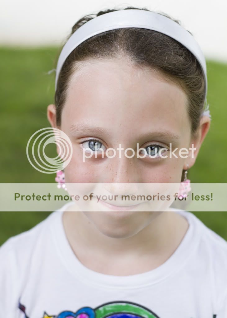 IMAGE: http://i975.photobucket.com/albums/ae239/RickZPhoto/_MG_6000_New_5x7.jpg